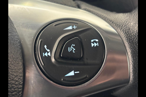 Ford Transit Connect 1.5 EcoBlue L2 Trend Navigatie Airco DAB+ Parksensoren Camera Bluetooth Apple Carplay Android auto 3Zits