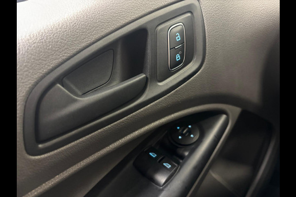 Ford Transit Connect 1.5 EcoBlue L2 Trend Navigatie Airco DAB+ Parksensoren Camera Bluetooth Apple Carplay Android auto 3Zits