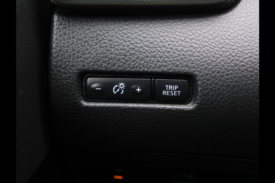 Nissan QASHQAI 1.2 N-Connecta CLIMATE | 360CAMERA | DAB | CRUISE | LED | PDCV+A | PANODAK | LMV18