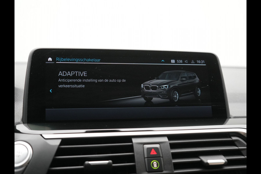 BMW X3 xDrive30e Business Edition Plus PHEV 293pk Dealer O.H. | Trekhaak Af Fabriek | Adaptive Cruise | 360 Camera | Adaptief Onderstel | Lederen Sportstoelen Memory & Ventilatie | Sfeerverlichting | Stoelen & Stuur Verwarmd | Keyless | Blis | Plug In Hybrid |