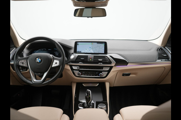 BMW X3 xDrive30e Business Edition Plus PHEV 293pk Dealer O.H. | Trekhaak Af Fabriek | Adaptive Cruise | 360 Camera | Adaptief Onderstel | Lederen Sportstoelen Memory & Ventilatie | Sfeerverlichting | Stoelen & Stuur Verwarmd | Keyless | Blis | Plug In Hybrid |