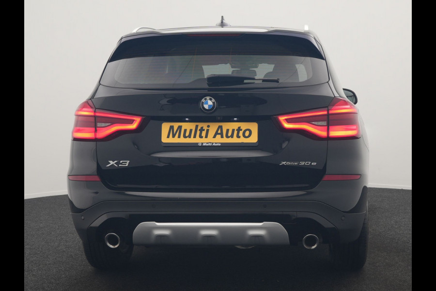 BMW X3 xDrive30e Business Edition Plus PHEV 293pk Dealer O.H. | Trekhaak Af Fabriek | Adaptive Cruise | 360 Camera | Adaptief Onderstel | Lederen Sportstoelen Memory & Ventilatie | Sfeerverlichting | Stoelen & Stuur Verwarmd | Keyless | Blis | Plug In Hybrid |