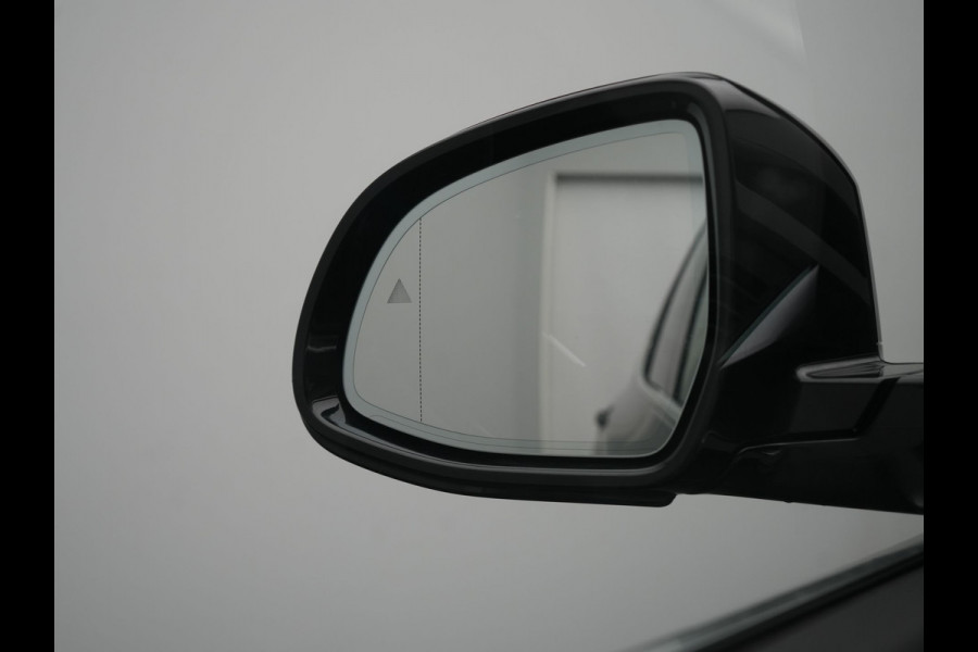 BMW X3 xDrive30e Business Edition Plus PHEV 293pk Dealer O.H. | Trekhaak Af Fabriek | Adaptive Cruise | 360 Camera | Adaptief Onderstel | Lederen Sportstoelen Memory & Ventilatie | Sfeerverlichting | Stoelen & Stuur Verwarmd | Keyless | Blis | Plug In Hybrid |