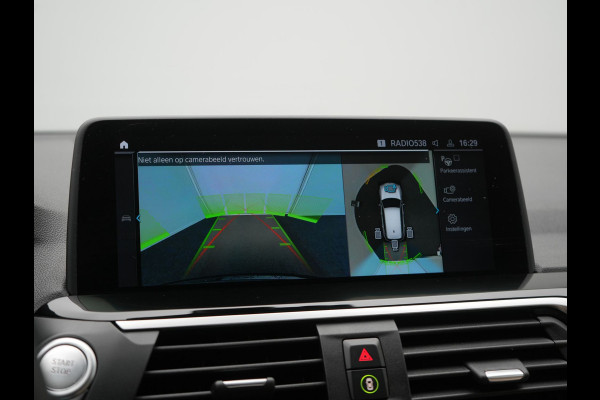 BMW X3 xDrive30e Business Edition Plus PHEV 293pk Dealer O.H. | Trekhaak Af Fabriek | Adaptive Cruise | 360 Camera | Adaptief Onderstel | Lederen Sportstoelen Memory & Ventilatie | Sfeerverlichting | Stoelen & Stuur Verwarmd | Keyless | Blis | Plug In Hybrid |