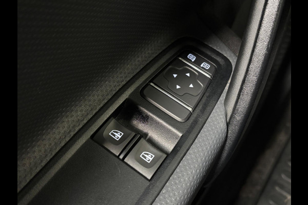 Mercedes-Benz Citan 110 CDI L1 Pro Cruise Control Stoelverwarming Parkeersensoren Airco 3 Zits