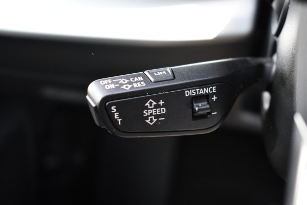 Audi Q7 55 TFSI e quattro S-Line Pano Trekh ACC HUD 360 B&O Softclose