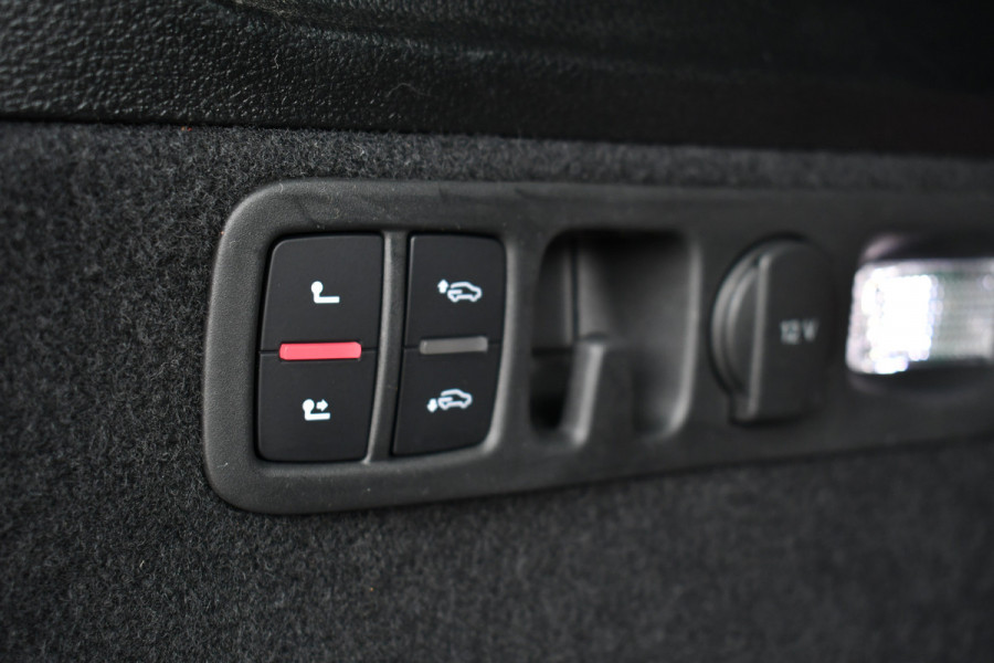 Audi Q7 55 TFSI e quattro S-Line Pano Trekh ACC HUD 360 B&O Softclose
