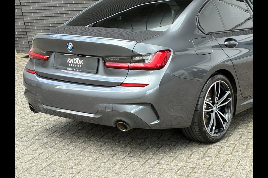BMW 3 Serie Sedan 320i High Executive M Sport Pakket Automaat / Live Cockpit Professional / Leder / 19 Inch / Head-Up Display / Adaptive Cruise Control / Hifi / Shadow Line / M Sportremsysteem / Achteruitrijcamera