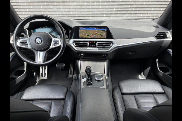 BMW 3 Serie Sedan 320i High Executive M Sport Pakket Automaat / Live Cockpit Professional / Leder / 19 Inch / Head-Up Display / Adaptive Cruise Control / Hifi / Shadow Line / M Sportremsysteem / Achteruitrijcamera