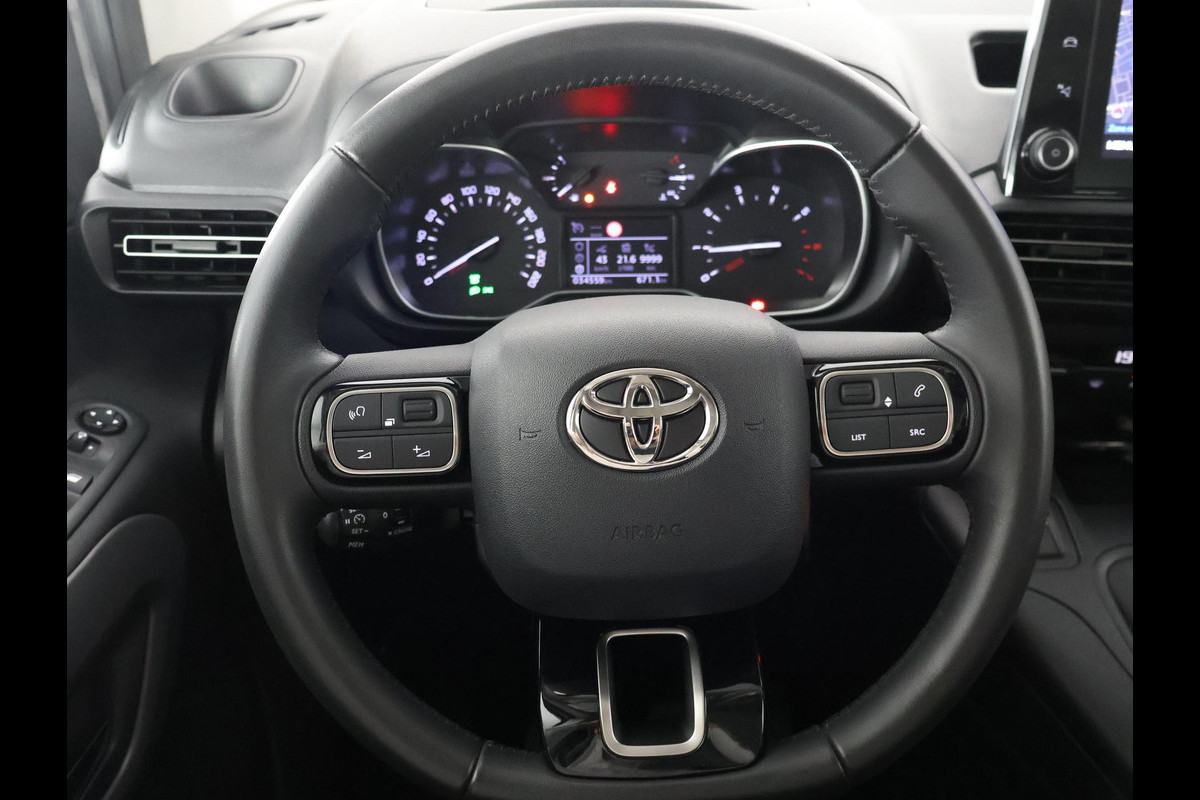 Toyota PROACE CITY Verso TURBO DYNAMIC 5 PERSOONS GARANTIE 4-2034 !! ZEER COMPLEET ! NAVI.CAMERA.ZEER VEEL RUIMTE.TREKHAAK.ANTROID AUTO