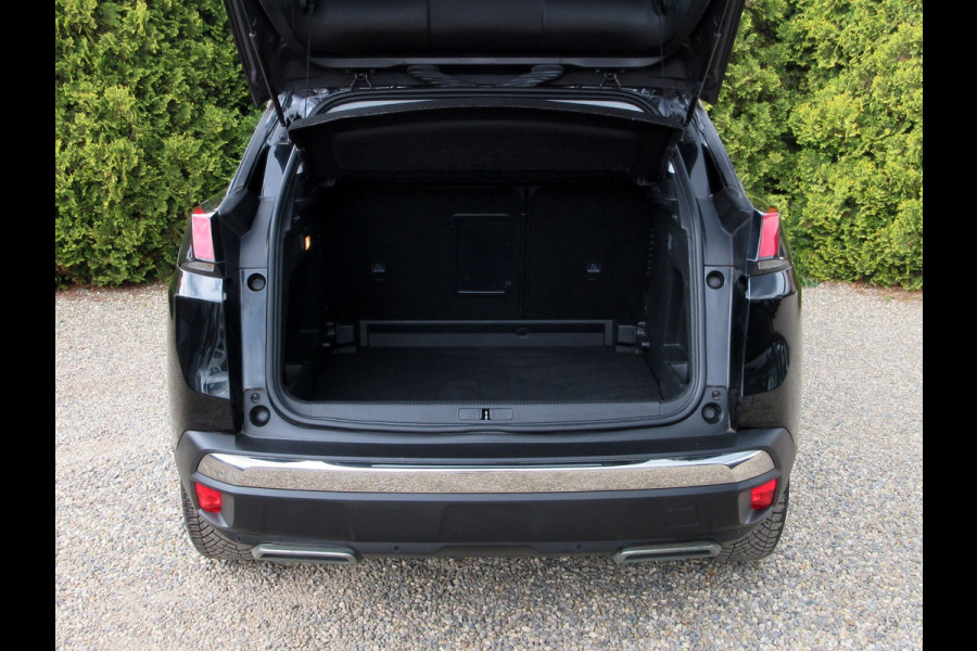 Peugeot 3008 1.2 PureTech Allure * Navi * Camera * Carplay *