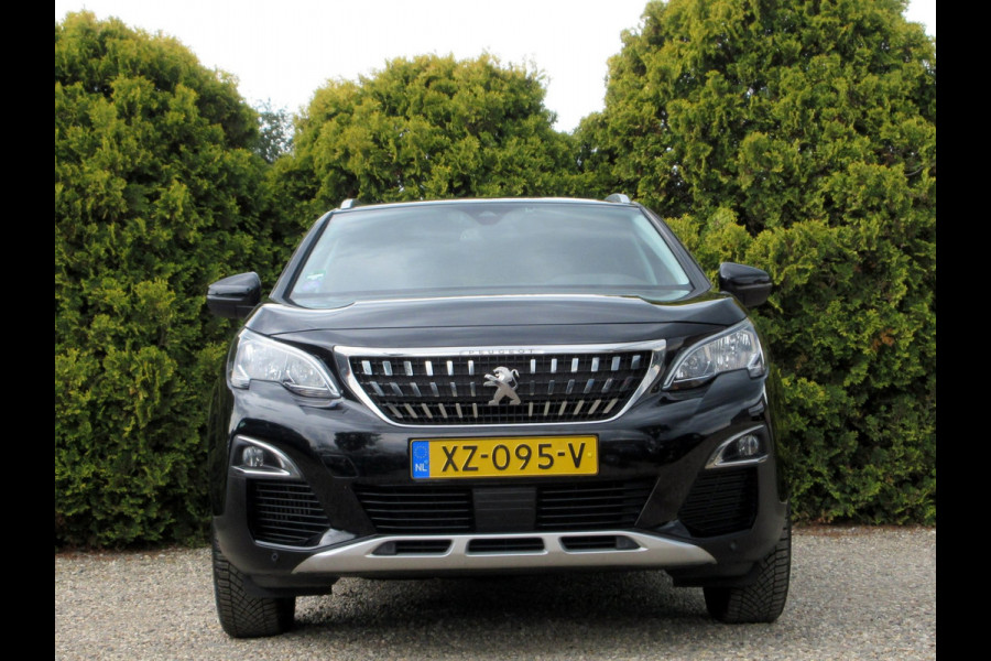 Peugeot 3008 1.2 PureTech Allure * Navi * Camera * Carplay *