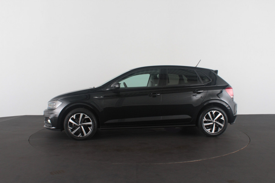 Volkswagen Polo 1.0 TSI Highline Business R-Line > Camera/stoelverwarming/sfeerverlichting...