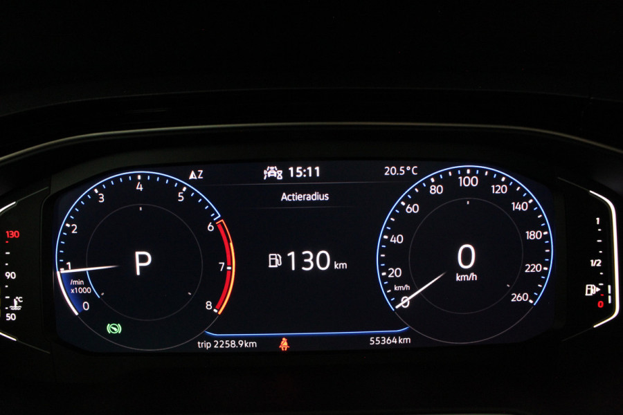 Volkswagen Polo 1.0 TSI Highline Business R-Line > Camera/stoelverwarming/sfeerverlichting...