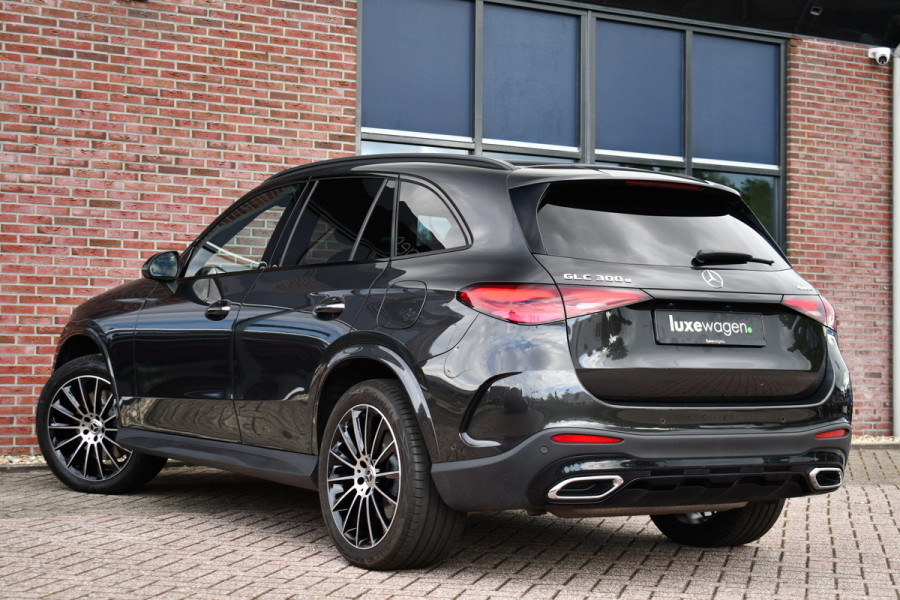 Mercedes-Benz GLC 300e 4M AMG Premium Distronic Burmester Night 20inch