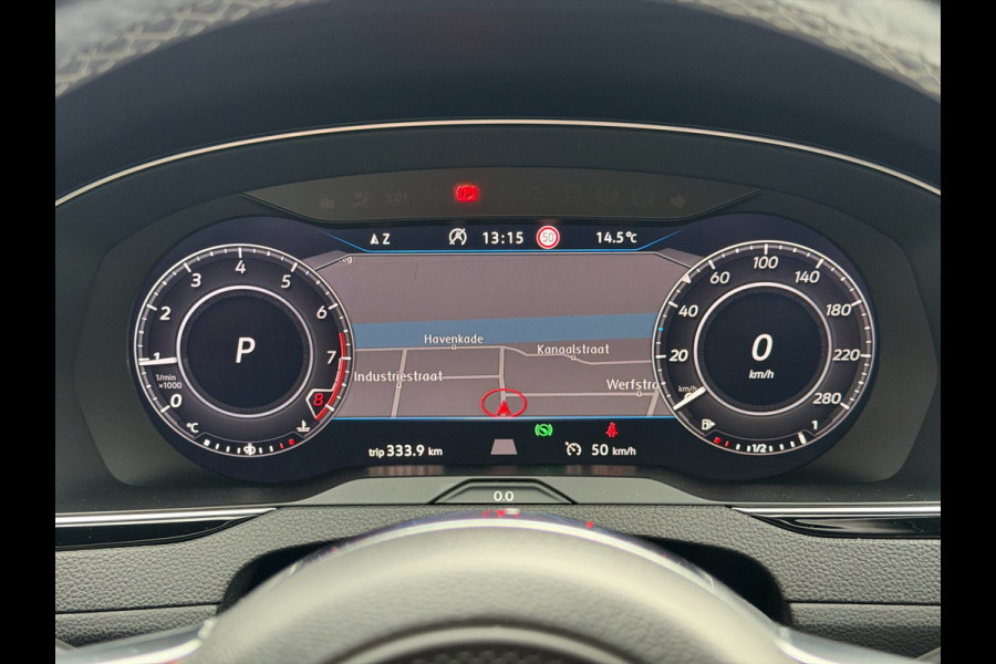Volkswagen Arteon 1.5 TSI R-Line LED ACC Pano Camera Virtual