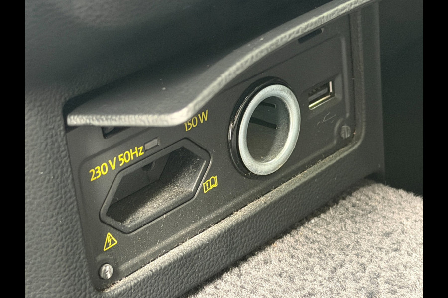 Volkswagen Arteon 1.5 TSI R-Line LED ACC Pano Camera Virtual