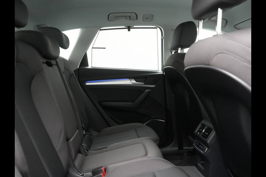 Audi Q5 50 TFSI e Pro Line PHEV 300pk Dealer O.H. | Trekhaak Af Fabriek | Camera | Voorstoelen Verwarmd | Sfeerverlichting | Virtual Cockpit | Navigatie | Cruise Control | DAB | 19"L.M | Plug In Hybrid |