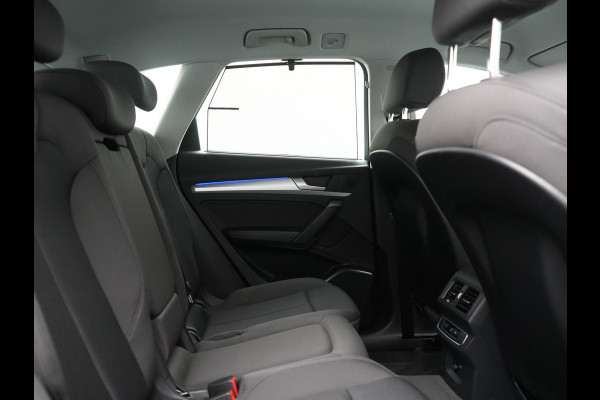 Audi Q5 50 TFSI e Pro Line PHEV 300pk Dealer O.H. | Trekhaak Af Fabriek | Camera | Voorstoelen Verwarmd | Sfeerverlichting | Virtual Cockpit | Navigatie | Cruise Control | DAB | 19"L.M | Plug In Hybrid |