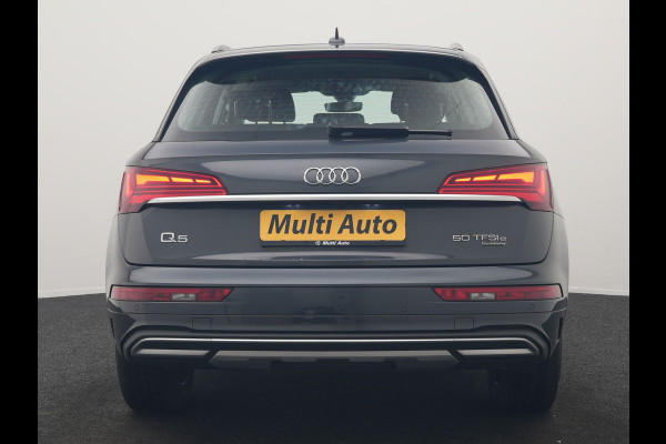 Audi Q5 50 TFSI e Pro Line PHEV 300pk Dealer O.H. | Trekhaak Af Fabriek | Camera | Voorstoelen Verwarmd | Sfeerverlichting | Virtual Cockpit | Navigatie | Cruise Control | DAB | 19"L.M | Plug In Hybrid |