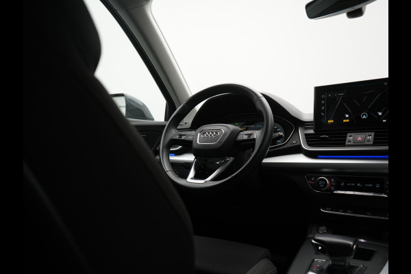 Audi Q5 50 TFSI e Pro Line PHEV 300pk Dealer O.H. | Trekhaak Af Fabriek | Camera | Voorstoelen Verwarmd | Sfeerverlichting | Virtual Cockpit | Navigatie | Cruise Control | DAB | 19"L.M | Plug In Hybrid |