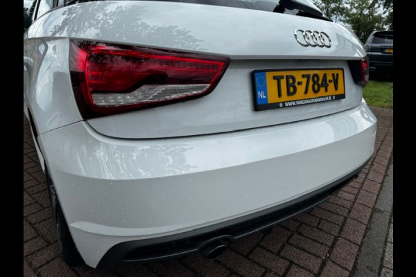 Audi A1 Sportback 1.0 TFSI 5deurs Advance S-Line Airco,Cruisecontrol,Navigatie