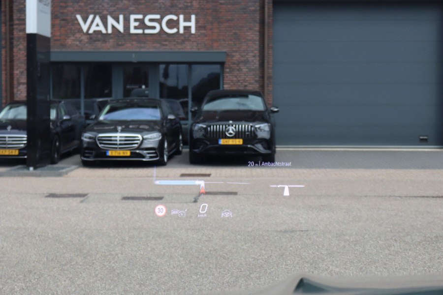 Mercedes-Benz GLE Coupé 400 e 4MATIC AMG Line | Manufaktur | Luchtvering | Distronic | Stoelventilatie | Verwarmd Stuurwie | Massage | Burmester | HUD | Trekhaak | Multibeam LED |