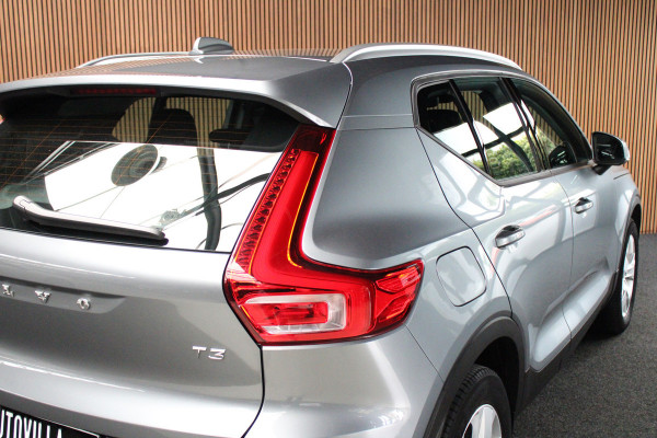 Volvo XC40 1.5 T3 Navi Leder PDC Camera Climate Carplay PDC Cruise LM velgen BTW auto