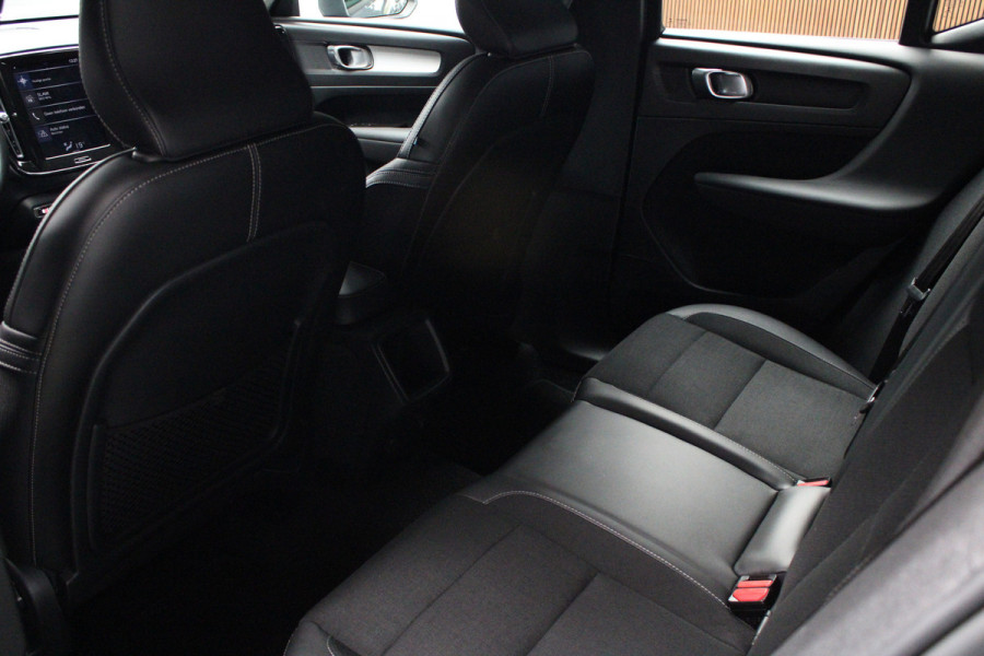 Volvo XC40 1.5 T3 Navi Leder PDC Camera Climate Carplay PDC Cruise LM velgen BTW auto
