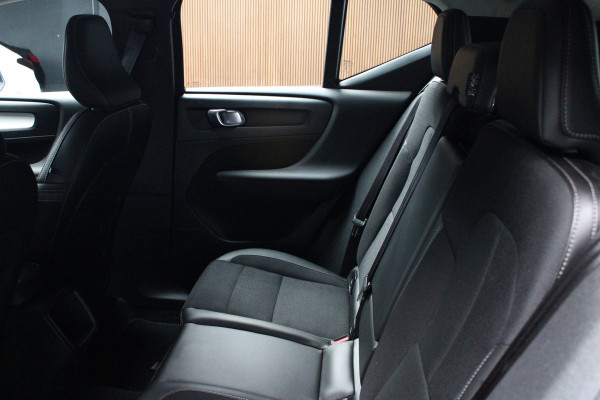 Volvo XC40 1.5 T3 Navi Leder PDC Camera Climate Carplay PDC Cruise LM velgen BTW auto