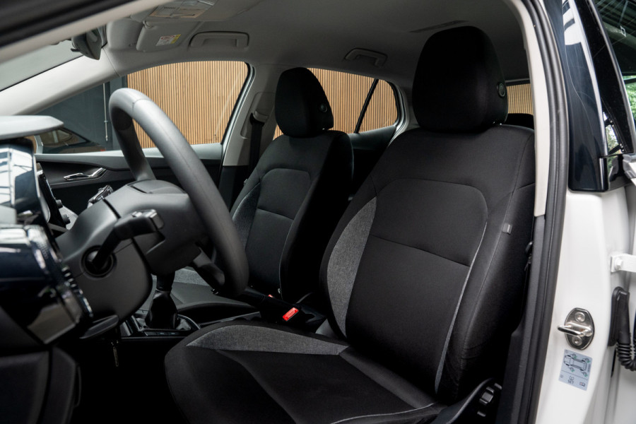 Škoda Fabia 1.0 Navi Airco Stoelverwarm. PDC Cruise Carplay BTW auto