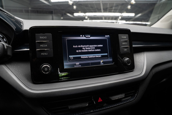 Škoda Fabia 1.0 Navi Airco Stoelverwarm. PDC Cruise Carplay BTW auto