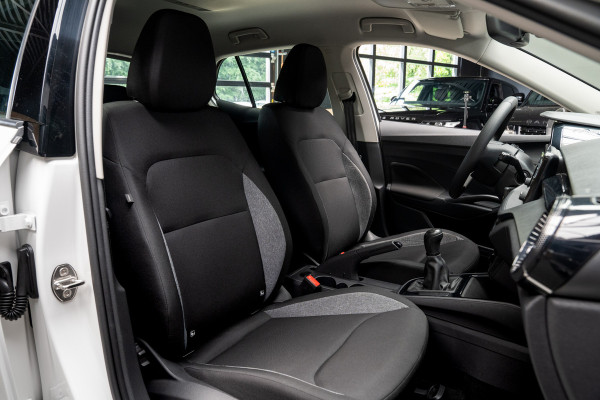 Škoda Fabia 1.0 Navi Airco Stoelverwarm. PDC Cruise Carplay BTW auto