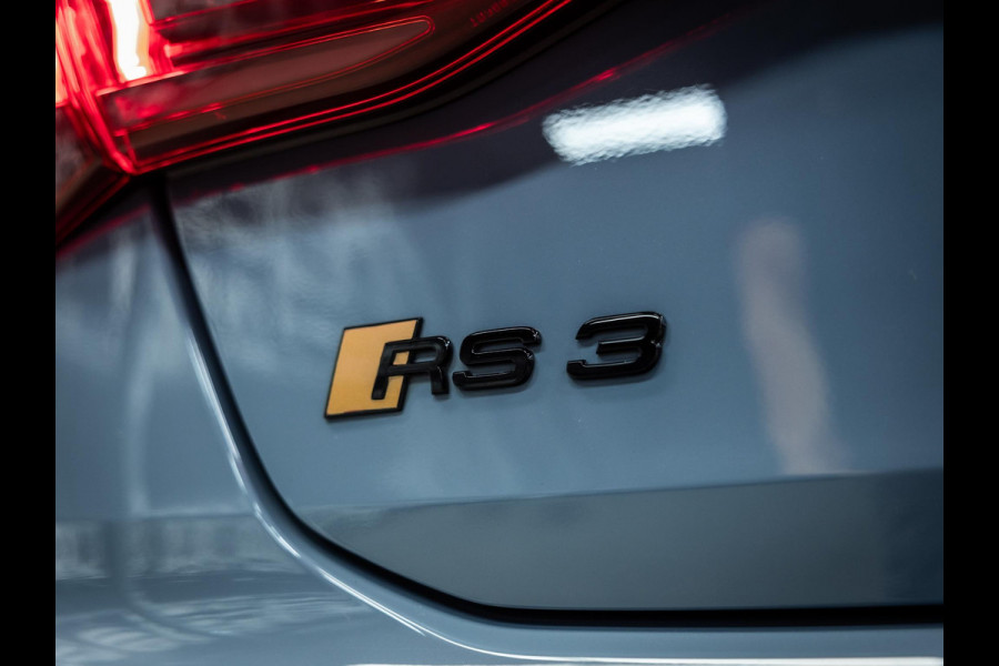Audi A3 Sportback 2.5 TFSI RS 3 quattro