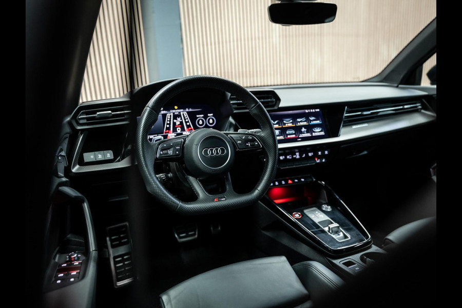 Audi A3 Sportback 2.5 TFSI RS 3 quattro