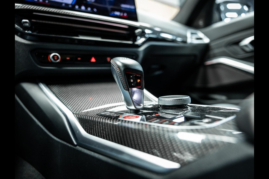 BMW 3 Serie Touring M3 xDrive Competition | Frozen Pure Grey II | WheelForce Velgen | Head-Up Display | Harman Kardon |