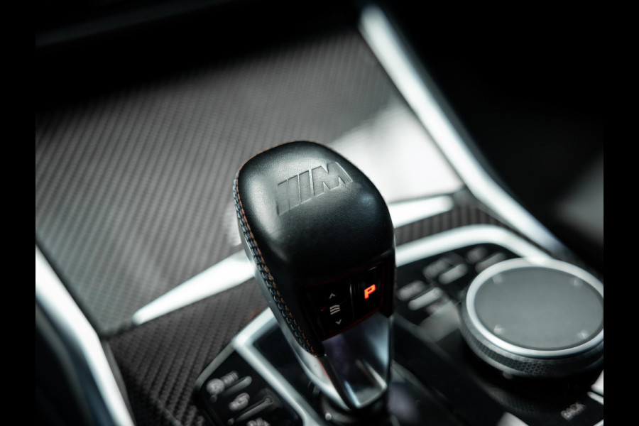 BMW 3 Serie Touring M3 xDrive Competition | Frozen Pure Grey II | WheelForce Velgen | Head-Up Display | Harman Kardon |