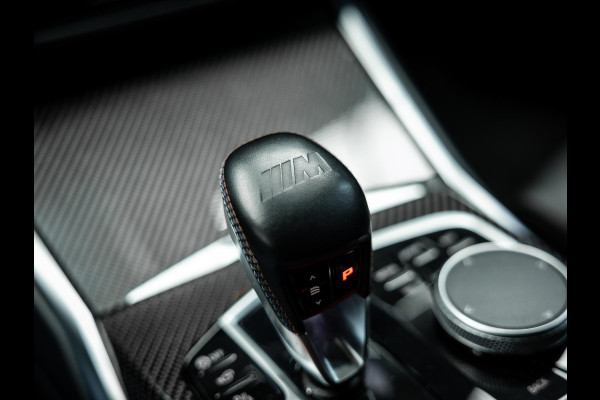 BMW 3 Serie Touring M3 xDrive Competition | Frozen Pure Grey II | WheelForce Velgen | Head-Up Display | Harman Kardon |
