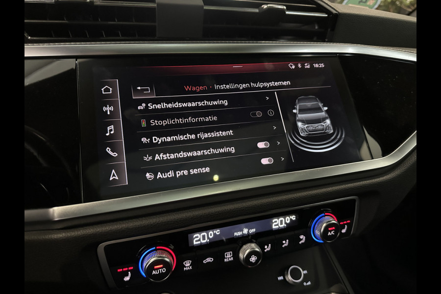 Audi Q3 Sportback 35 TFSI 3xS-Line Trekhaak|Keyless|Sfeerlicht|Camera|Panorama|Full Option