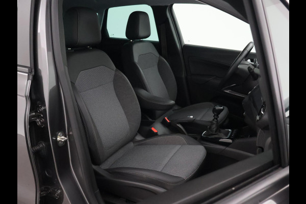 Opel Crossland 1.2 TURBO + TREKHAAK | CAMERA | DAB+ | APPLE CARPLAY | PRIVACY GLASS | LED