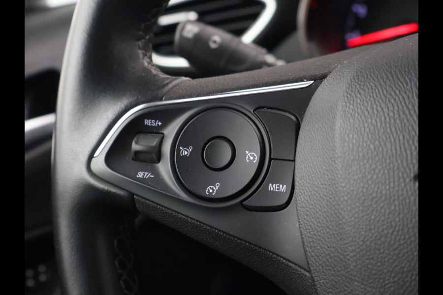 Opel Crossland 1.2 TURBO + TREKHAAK | CAMERA | DAB+ | APPLE CARPLAY | PRIVACY GLASS | LED