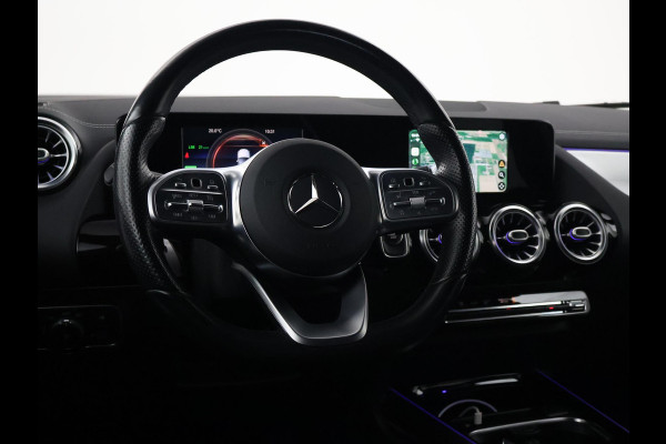 Mercedes-Benz B-Klasse 250e 218 PK AMG NIGHT + SFEERVERLICHTING | CAMERA | 18 INCH | STOELVERWARMING