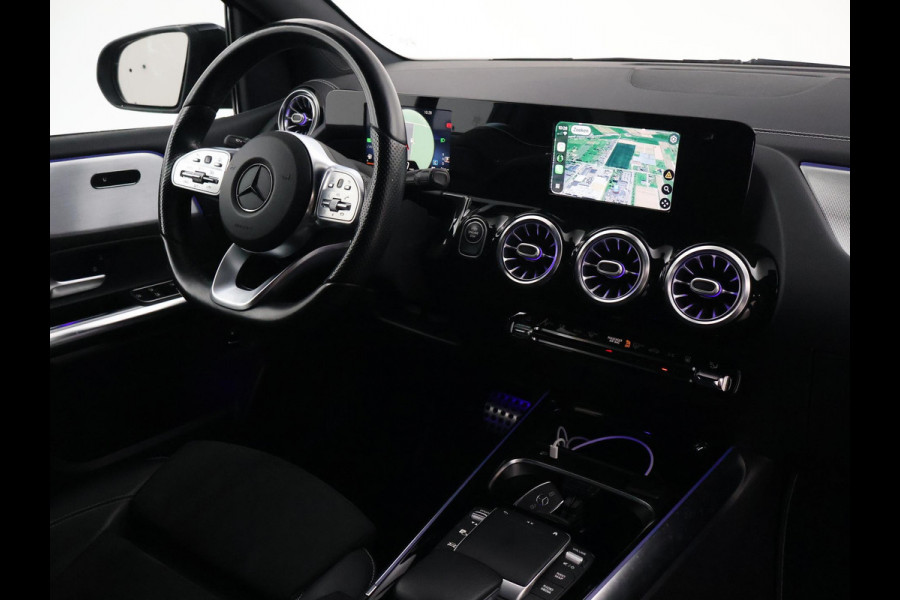 Mercedes-Benz B-Klasse 250e 218 PK AMG NIGHT + SFEERVERLICHTING | CAMERA | 18 INCH | STOELVERWARMING