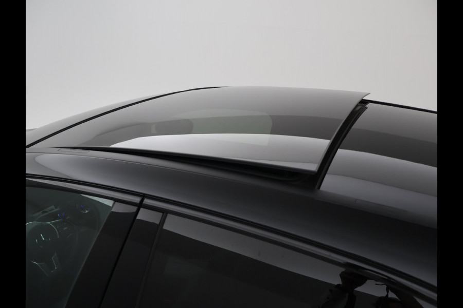 Mercedes-Benz A-Klasse 180 AUT. + PANORAMA SCHUIFDAK | SFEERVERLICHTING | MBUX WIDESCREEN | CAMERA