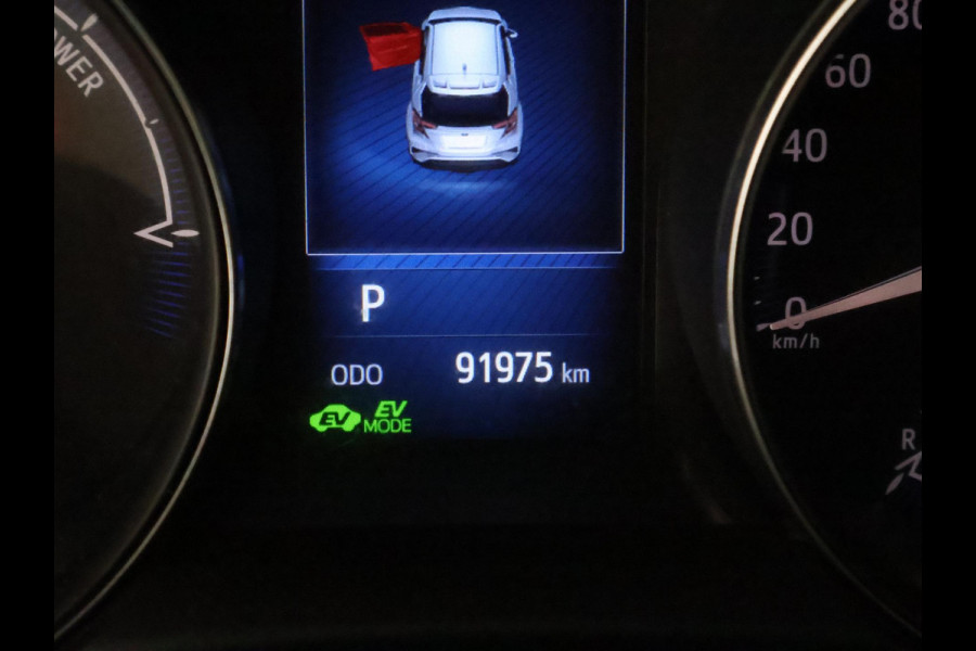Toyota C-HR 1.8 Hybrid Executive Limited Bi-Tone | Navigatie | Stoelverwarming | Dodehoek Detectie | Camera |