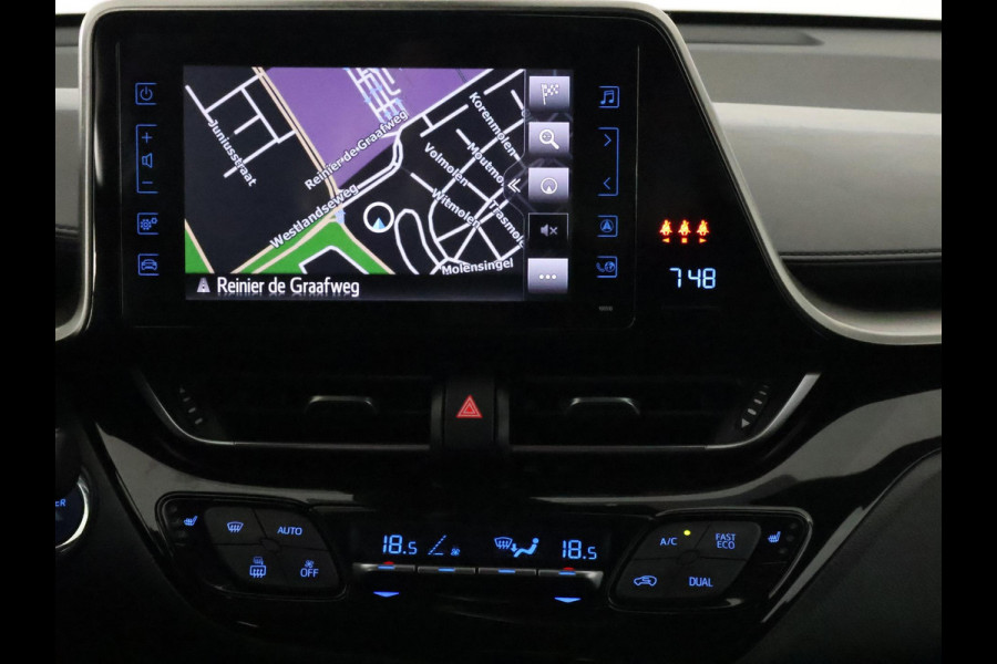 Toyota C-HR 1.8 Hybrid Executive Limited Bi-Tone | Navigatie | Stoelverwarming | Dodehoek Detectie | Camera |