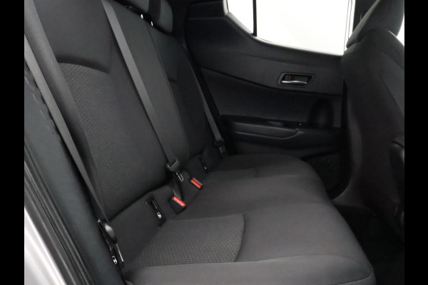 Toyota C-HR 1.8 Hybrid Executive Limited Bi-Tone | Navigatie | Stoelverwarming | Dodehoek Detectie | Camera |