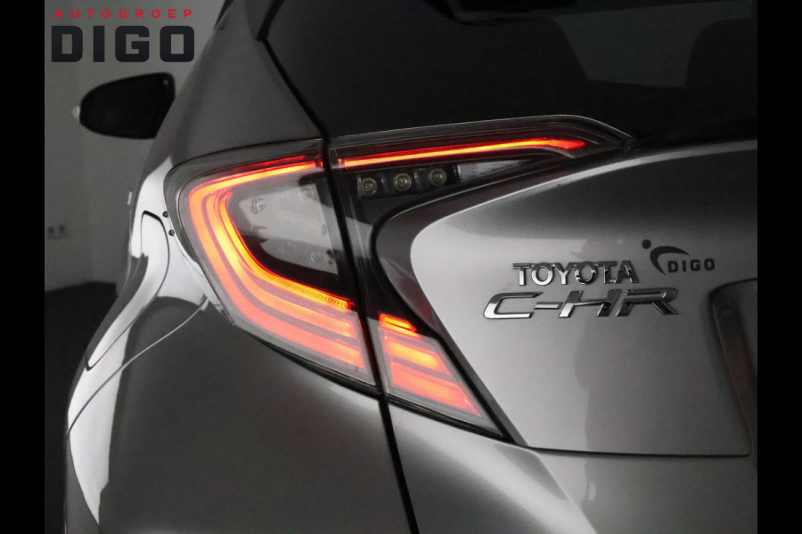 Toyota C-HR 1.8 Hybrid Executive Limited Bi-Tone | Navigatie | Stoelverwarming | Dodehoek Detectie | Camera |