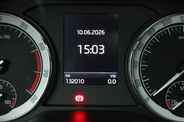 Škoda Kodiaq 1.5 TSI Business Edition 7p (PANORAMADAK, TREKHAAK, CAMERA, CRUISE ADAPTIEF, STOELVERWARMING, NAVIGATIE CARPLAY)