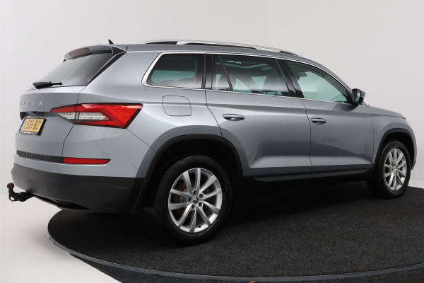 Škoda Kodiaq 1.5 TSI Business Edition 7p (PANORAMADAK, TREKHAAK, CAMERA, CRUISE ADAPTIEF, STOELVERWARMING, NAVIGATIE CARPLAY)